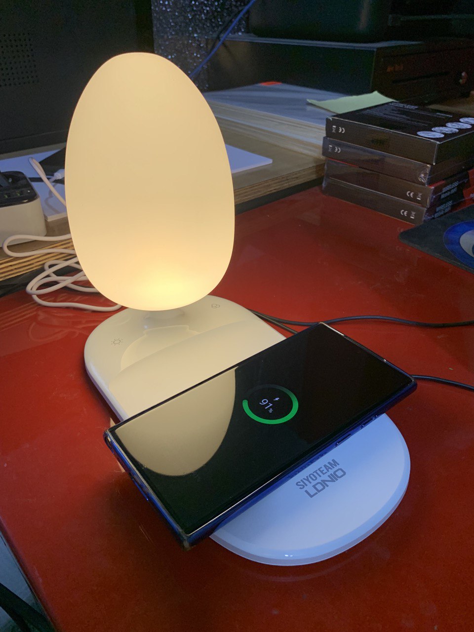 Veilleuse à luminosité réglable, chargeur de téléphone sans fil LDNIO Y3 - Électronique - صورة 6
