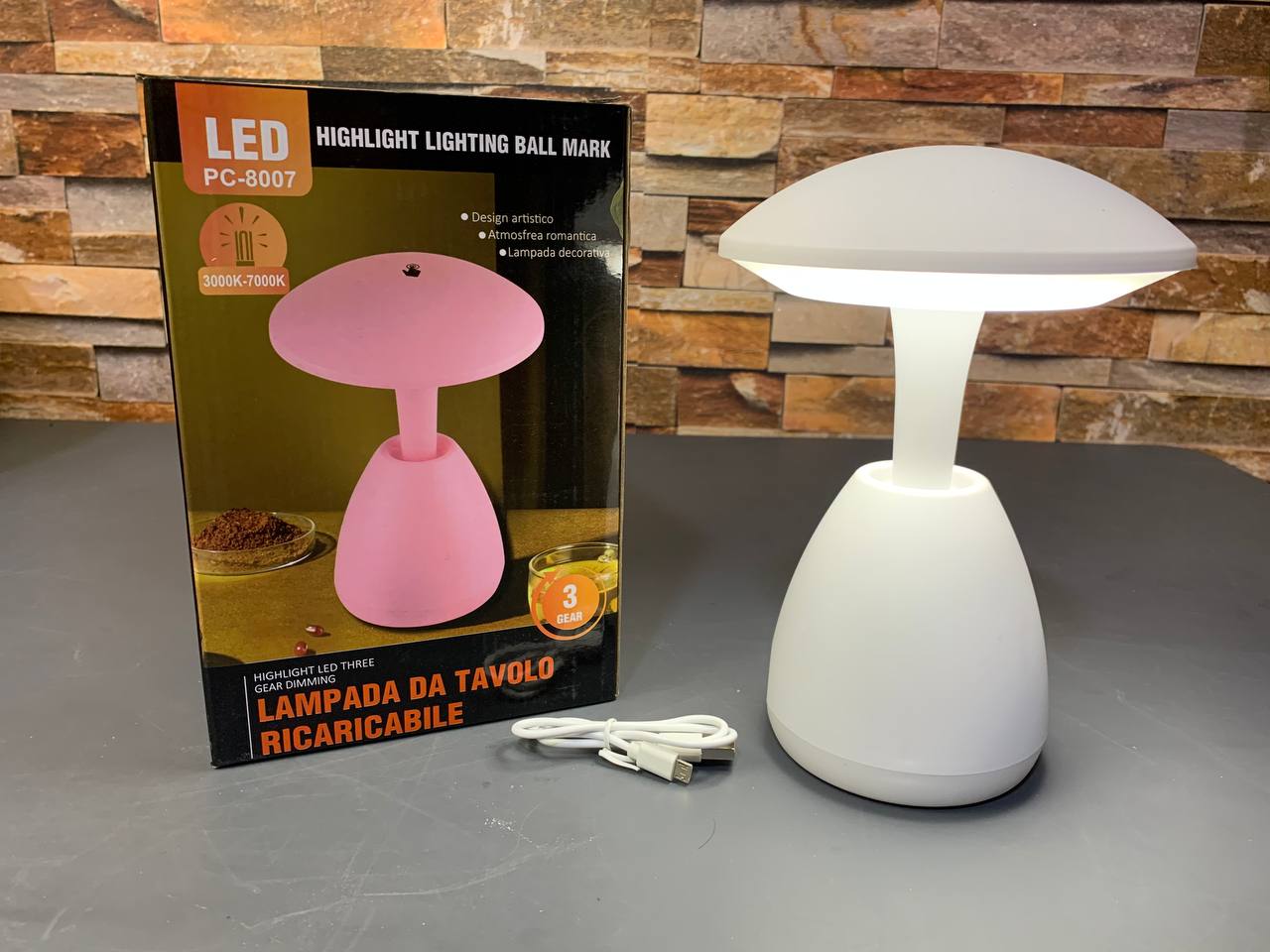 Veilleuse LED Tactile Sans Fil à Intensité Réglable avec Chargeur USB - Maison - صورة حقيقية 7