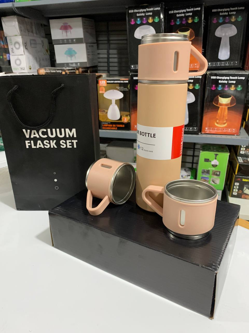 Ensemble Thermos avec 3 tasses thermique 500ml en acier inoxydable - Cuisine - صورة 20
