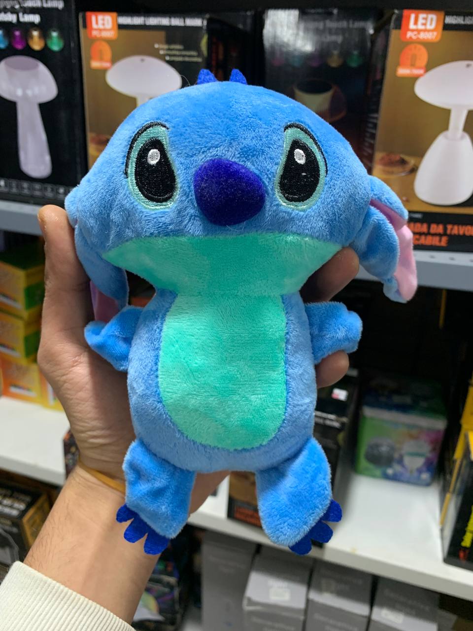 Disney Stitch en peluche  20cm - Jouet & Gaming - صورة 10