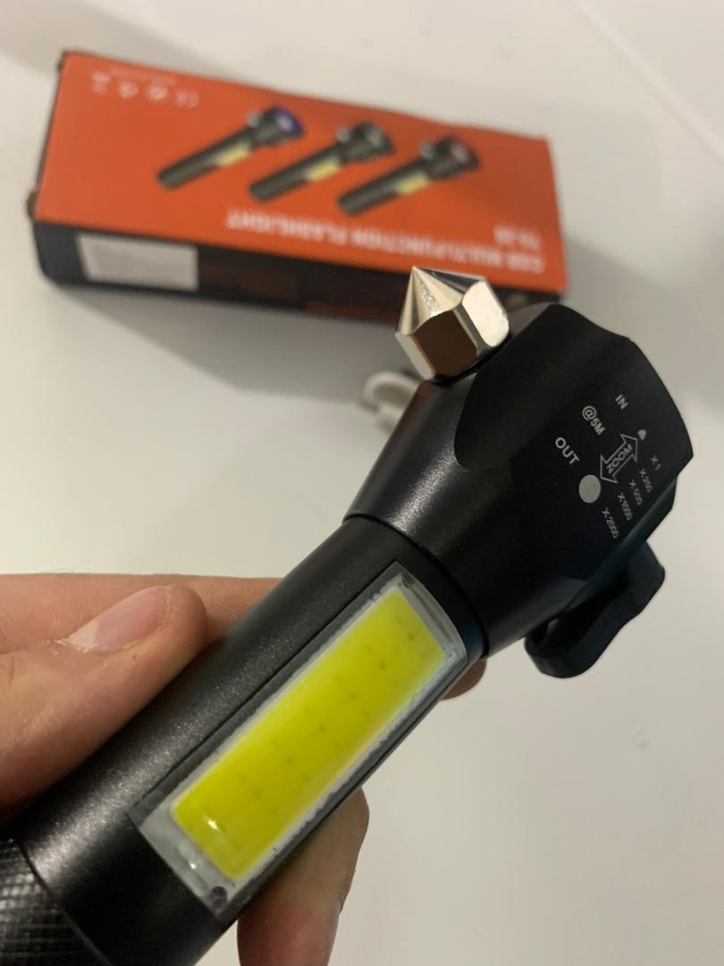 Lampe de poche rechargeable à LED avec brise vitre intégré - 300 Lumens - Accessoires Auto/Moto - صورة حقيقية 9