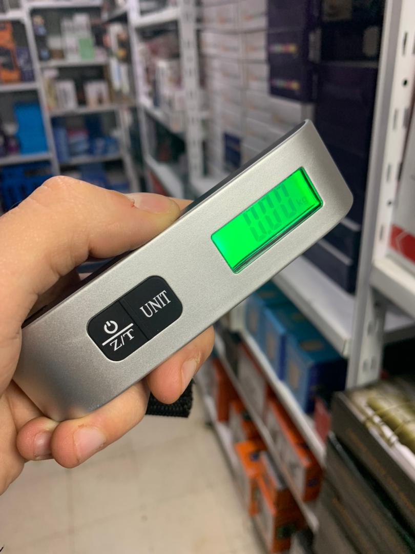 Balance à bagages numérique portable avec écran LCD 50kg - Électronique - صورة حقيقية 9