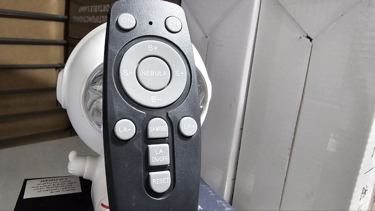 Projecteur De Lumière D'astronaute Ciél Etoilé nébuleuse galaxy V3 - Électronique - صورة حقيقية 5