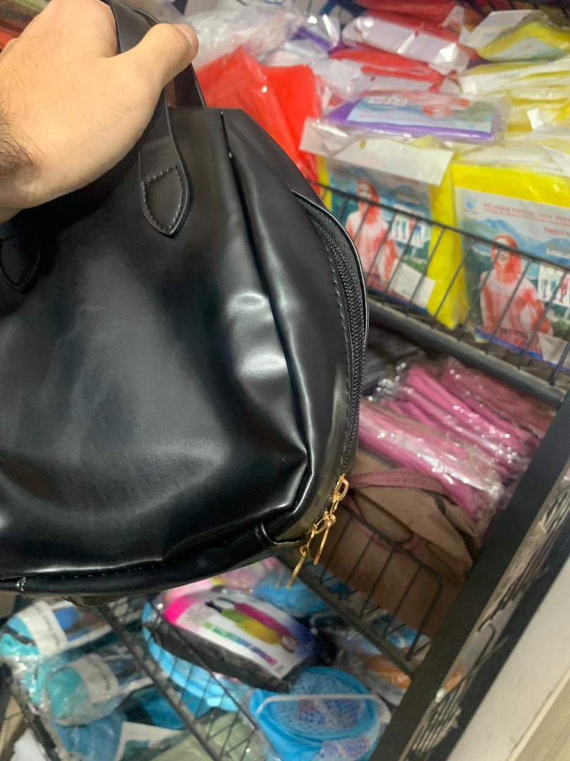 Pochette cosmétique ensimili cuir à double fermeture éclair - Soins et Beauté - صورة حقيقية 7
