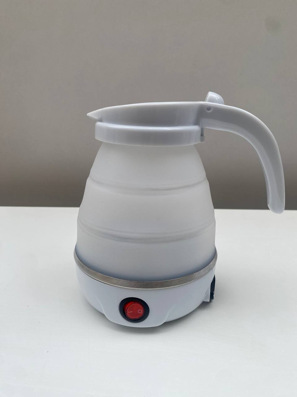 Bouilloire électrique pliable, portable et pliable de voyage – 600 ml - Maison - صورة حقيقية 11