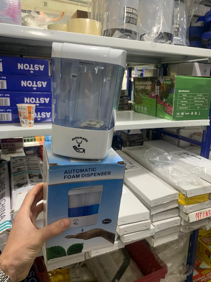 Distributeur automatique de Savon pour les mains sans contact 700ml - Maison - صورة حقيقية 7