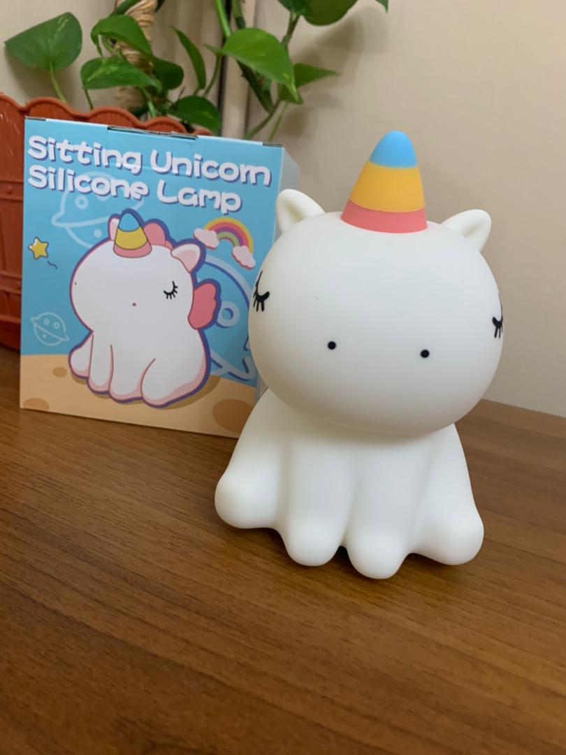 Veilleuse en Silicone Forme Unicorne pour Chambre d’enfant Rechargeable - Décoration - صورة حقيقية 7