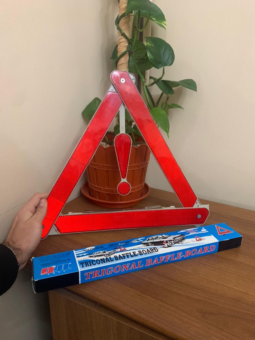 Triangle d’urgence Réflecteurs D’Allée - Accessoires Auto/Moto - صورة 7