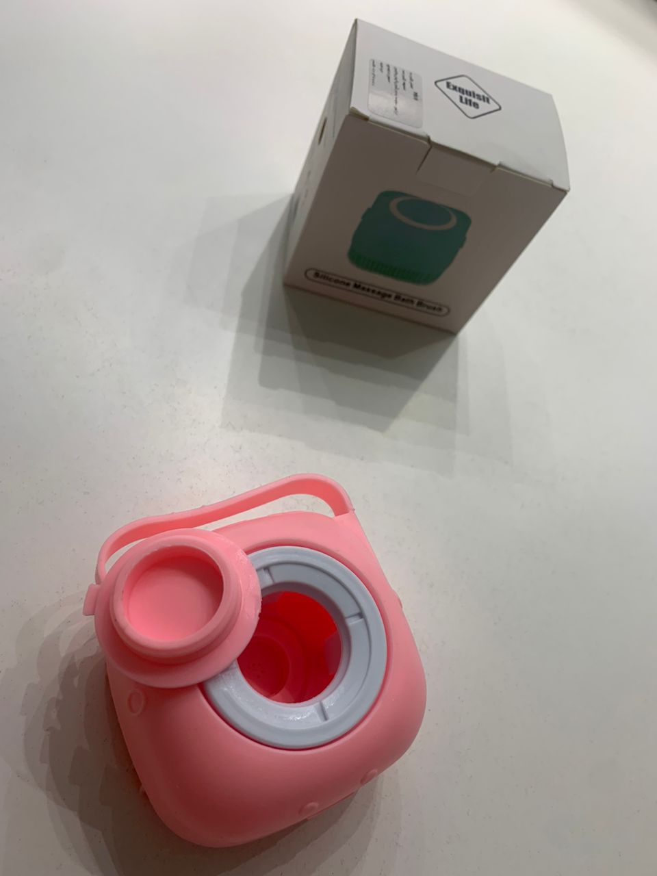 Brosse de Nettoyage et Distributeur De Shampoing en Silicone – فرشاة الحمام من السيليكون - Divers - صورة حقيقية 8
