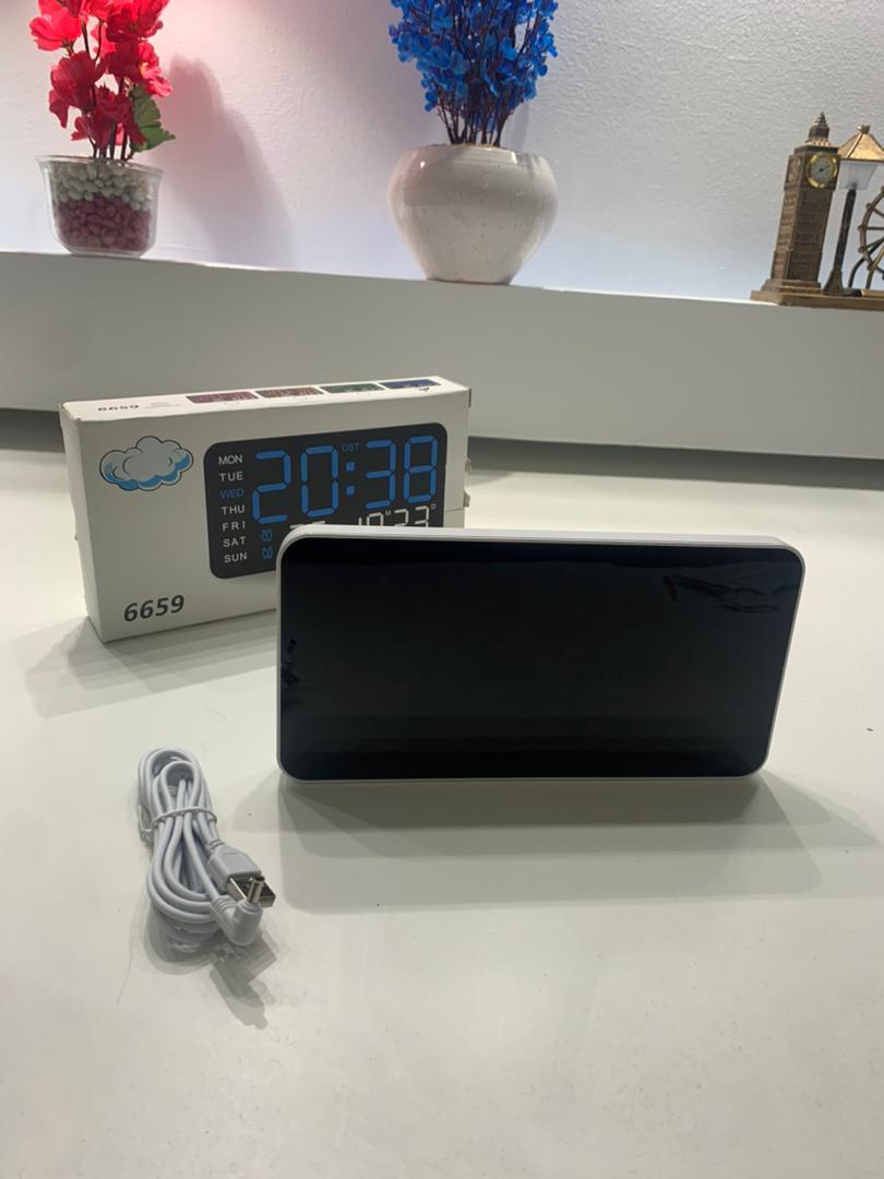 Horloge Murale et Table Numérique à Écran LED Multifunction – ساعة حائط و طاولة رقمية - Électronique - صورة 6