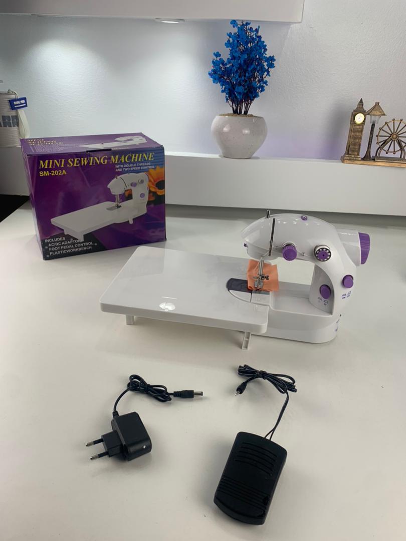 Machine à Coudre Électrique Portable avec Table  – ماكينة خياطة كهربائية محمولة مع طاولة - Divers - صورة 8