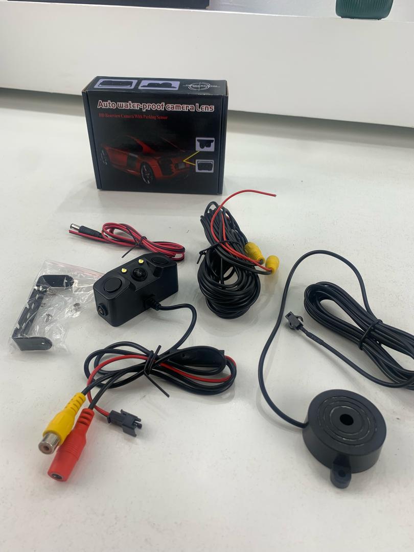 Kit de caméra de recule avec double capteur de de stationnement – كاميرة خلفية مع رادارات خلفية - Accessoires Auto/Moto - صورة 9
