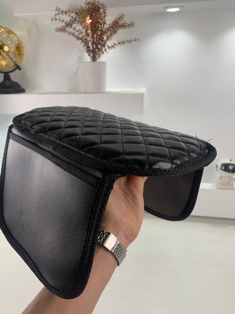 Housse fine pour Accoudoir de voiture en cuir avec 2 sacs de rangement - وسادة مسند الذراع في السيارة - Accessoires Auto/Moto - صورة 13
