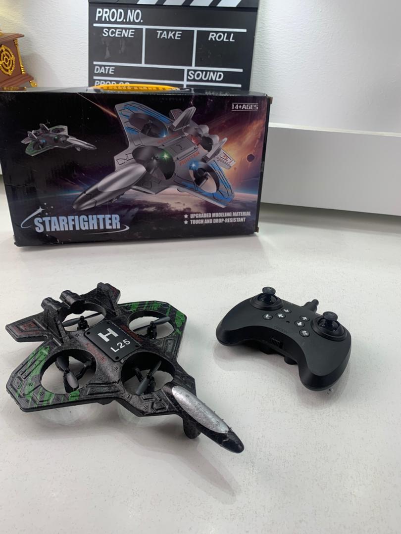 Avion Télécommandé F22 Quadricoptère – لعبة طائرة مع يد تحكم - Jouet & Gaming - صورة حقيقية 8