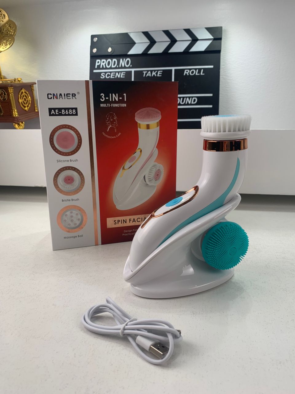 CNAIER Brosse Nettoyante Visage en Profondeur avec 3 embouts – جهاز تنظيف البشرة بعمق - Soins et Beauté - صورة حقيقية 8
