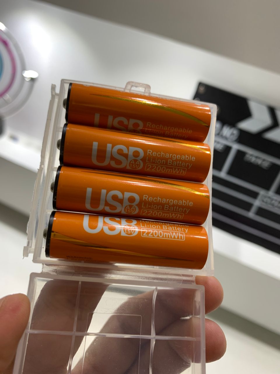 Pack de 4 Piles Rechargeables USB Type-C – AA 1.5V 2200 mAh – علبة من 4 بطاريات قابلة للشحن - Électronique - صورة حقيقية 5