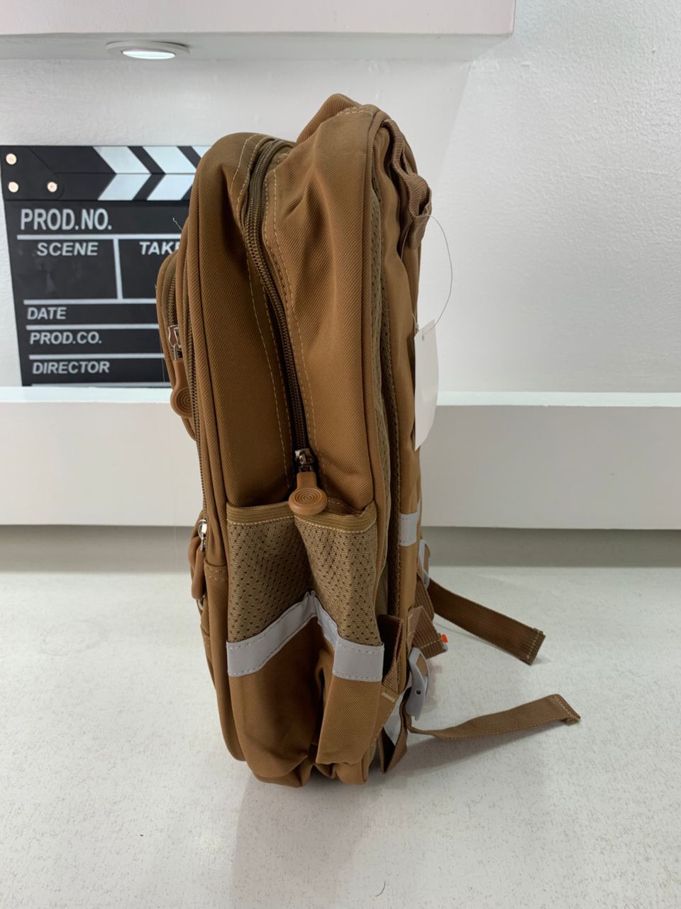 Sac à Dos Enfant Ludique avec Plusieurs Compartiment et un Peluche LM-5122 Marron – حقيبة ظهر للأطفال بني - Sac à dos et Mode - صورة حقيقية 6