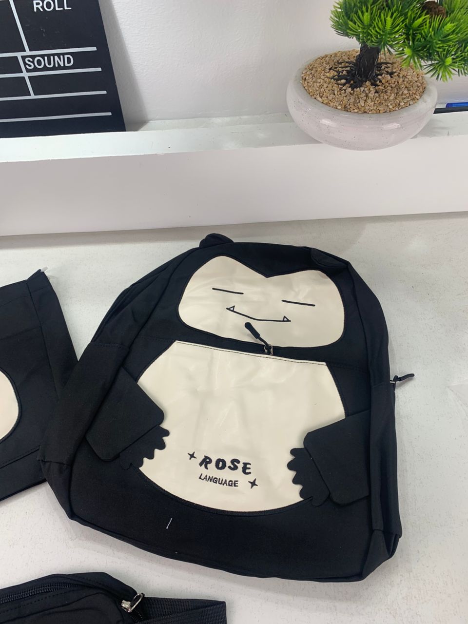 Ensemble de Sacs Snorlax 3Pcs Design Kawaii Noir – حقيبة مدرسية 3 قطع لون أسود - Sac à dos et Mode - صورة 6