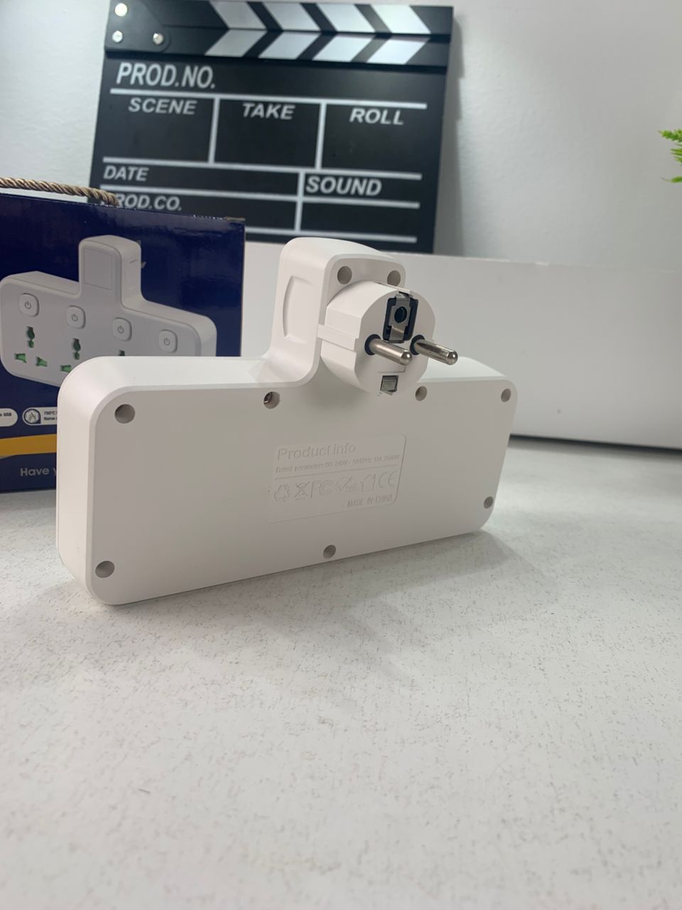 Multiprise Murale LED avec 2 ports USB-A et 1 port USB-C (charge rapide) – مقبس طاقة مقبس طاقة مع منافذ شحن - Outillage et Bricolage - صورة حقيقية 9