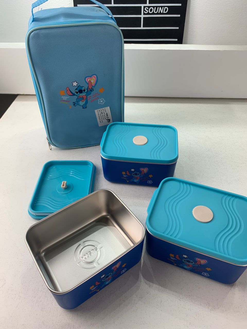 Lunch Box avec Sac Isotherme Design Cartoon 3 Compartiments Alimentaires – حافظة أطعام للأطفال 3 طبقات - Cuisine - صورة حقيقية 8