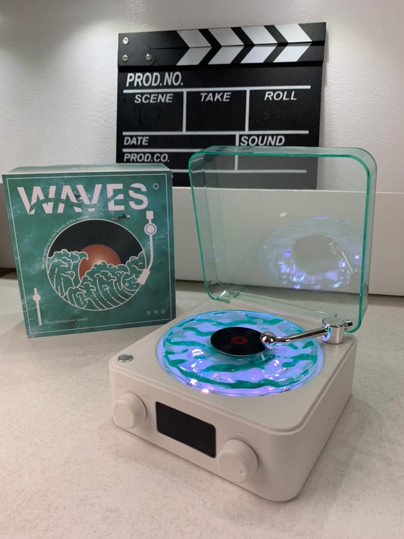 Lecteur Vinyle Sans Fil Bluetooth avec Effet Lumineux RVB – مكبر صوت بلوتوث - Électronique - صورة حقيقية 8