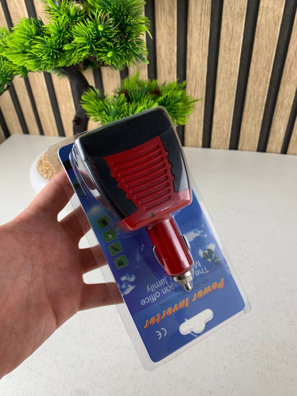 Convertisseur de tension automatique pour voitures 100W DC 12V à AC 220V – محول تيار الكهربائي - Accessoires Auto/Moto - صورة 6