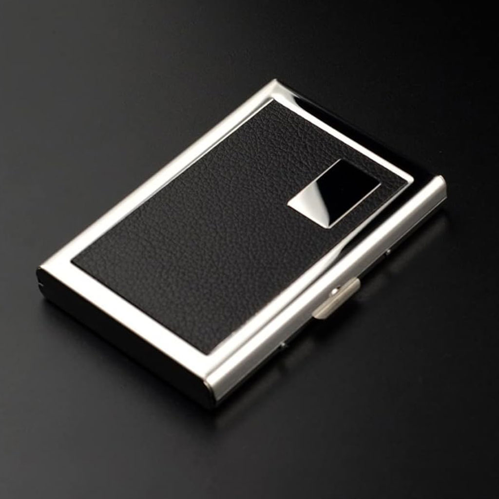 Étui portefeuille en acier noir avec protection RFID pour 6 cartes de crédit – محفظة بطاقات الإئتمان - Accessoires - صورة 2