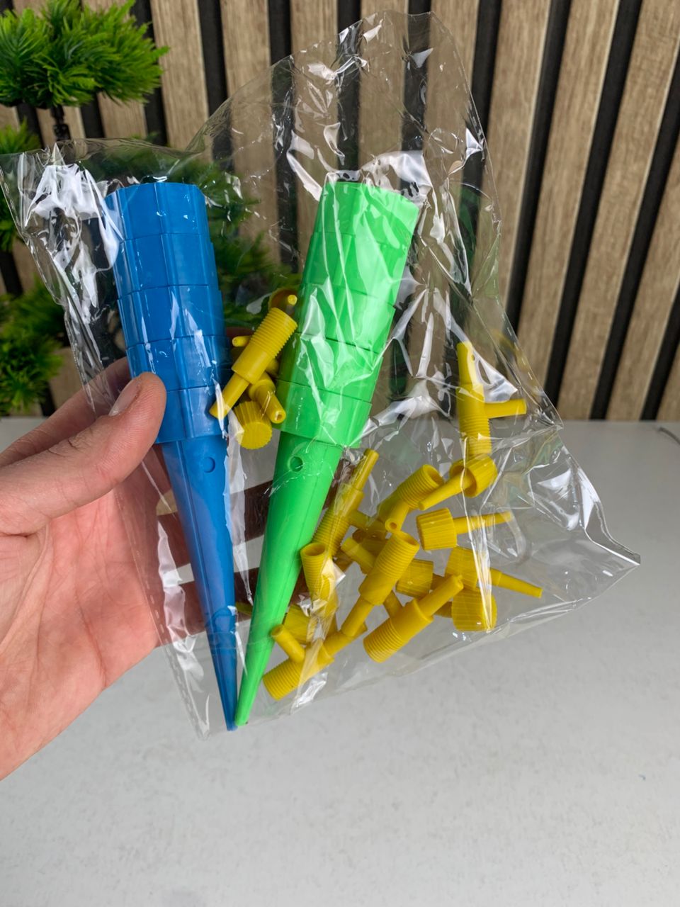 Système d’irrigation goutte à goutte automatique 10pcs pour arroser les plantes - Outillage et Bricolage - صورة 8