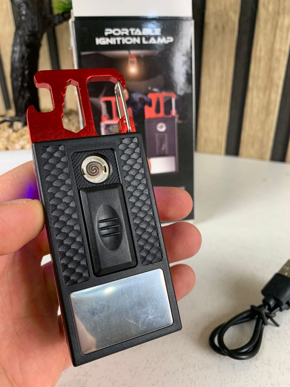 Lampe de poche COB 1000 lumens multifonction avec 6 modes d’éclairage – مصباح متعدد الوظائف - Camping et Randonnée - صورة حقيقية 10