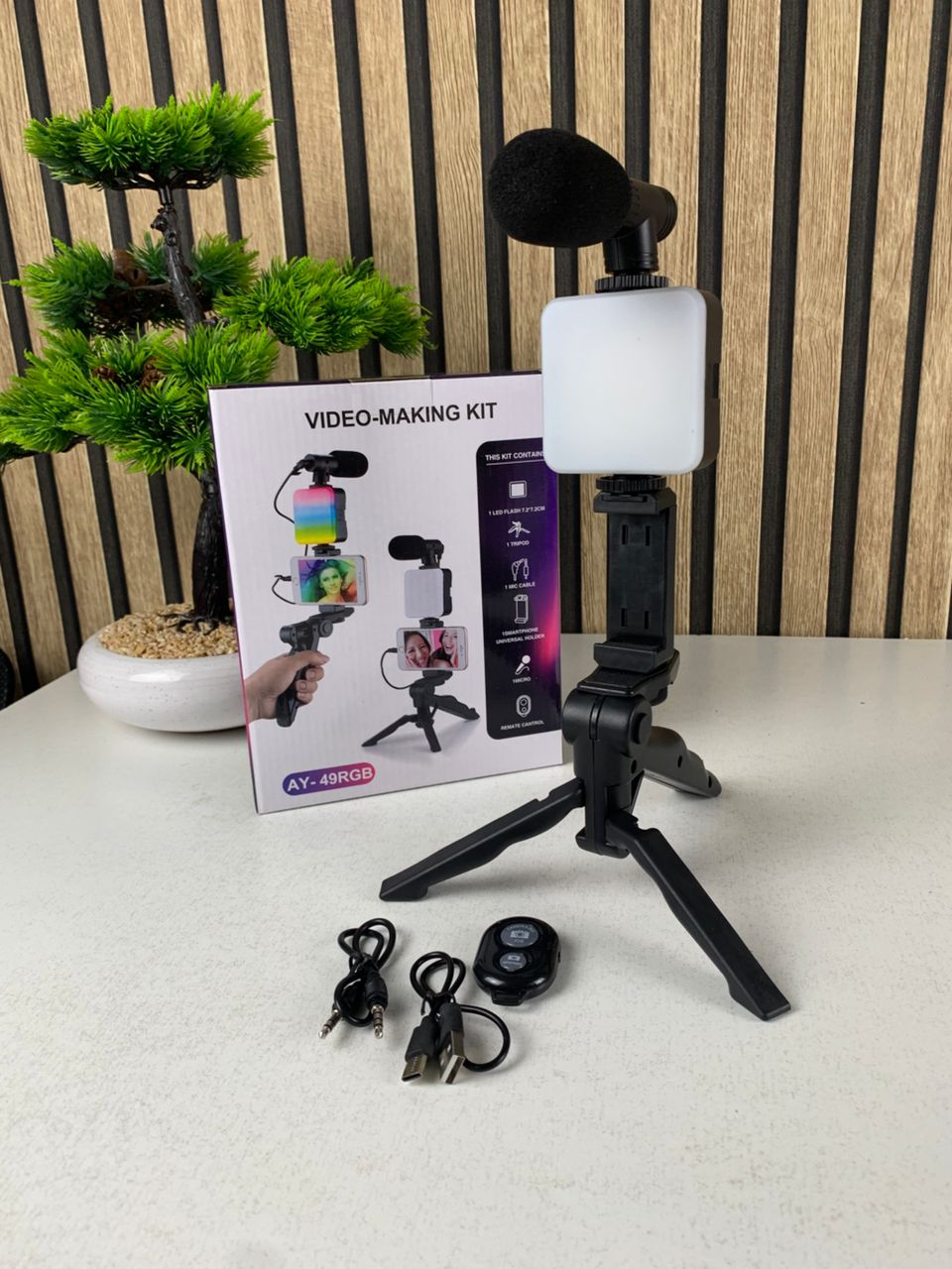 Kit de Vlogging pour smartphone et appareil photo avec microphone et LED RGB - Électronique - صورة حقيقية 7