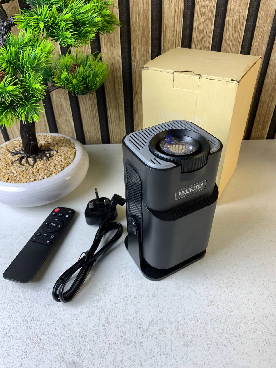 Projecteur portable Full HD HY300 Android 11 WiFi6 et Bluetooth 5.0 - جهاز عرض ذكي - Électronique - صورة حقيقية 10