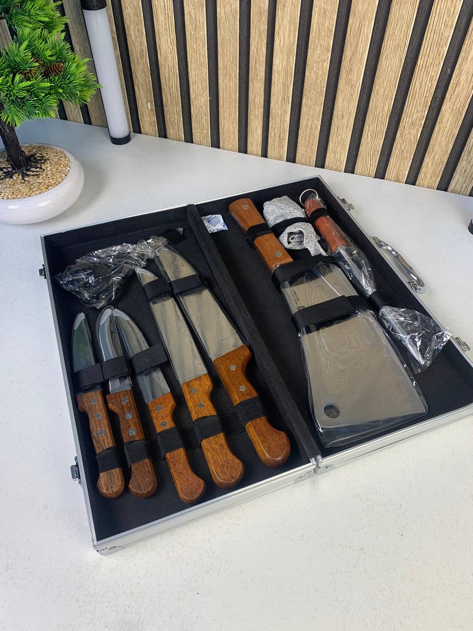 Coffret de Couteaux Professionnel avec Valise en Aluminium 9Pcs - طقم سكاكين الجزارة في حقيبة ألمنيوم صلبة - Cuisine - صورة حقيقية 8