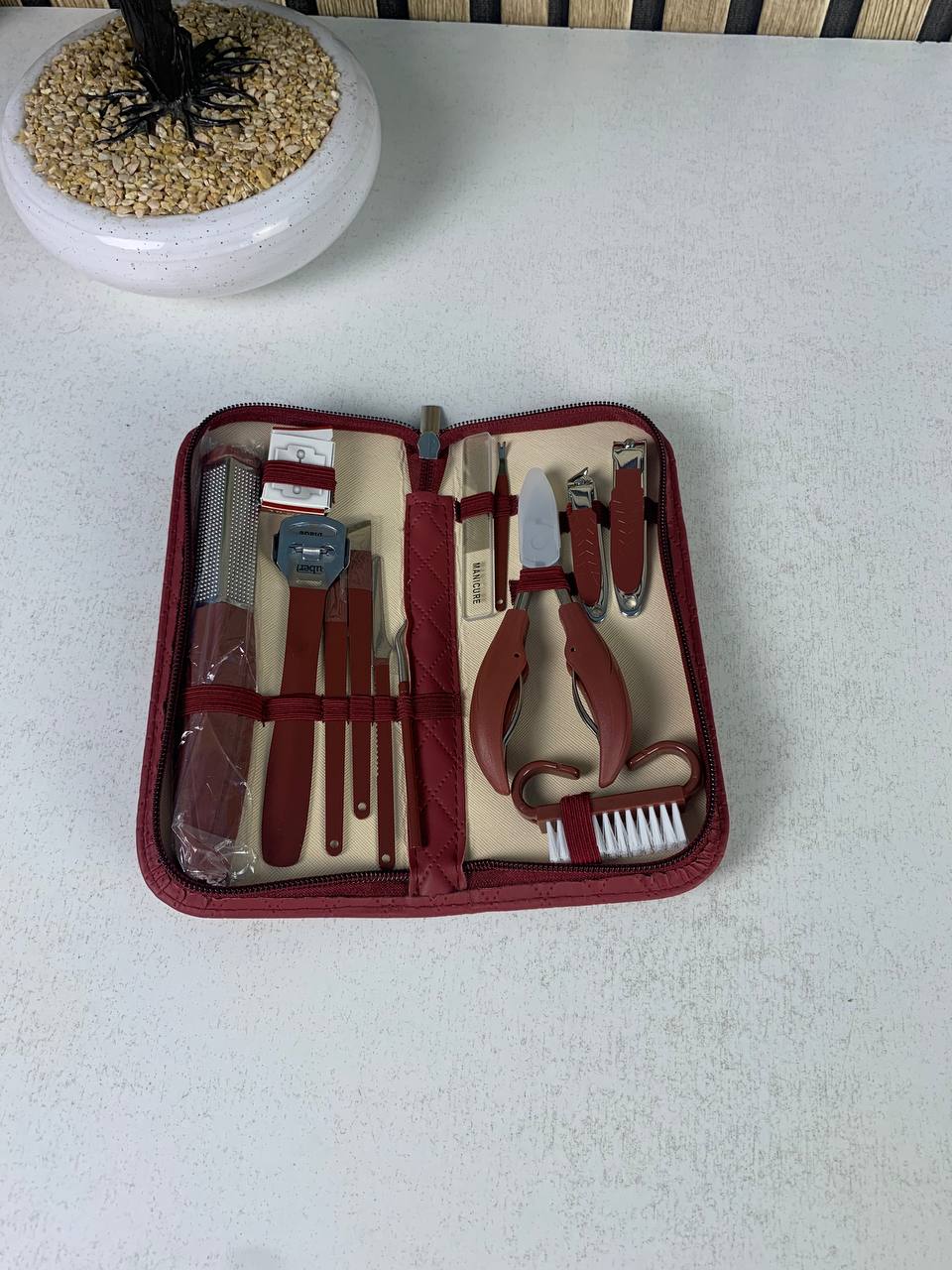 Kit de Manucure et Pédicure Professionnel (4 Pièces) - طقم العناية بالأظافر والمانيكير المكون من 4 قطع - Soins et Beauté - صورة حقيقية 13