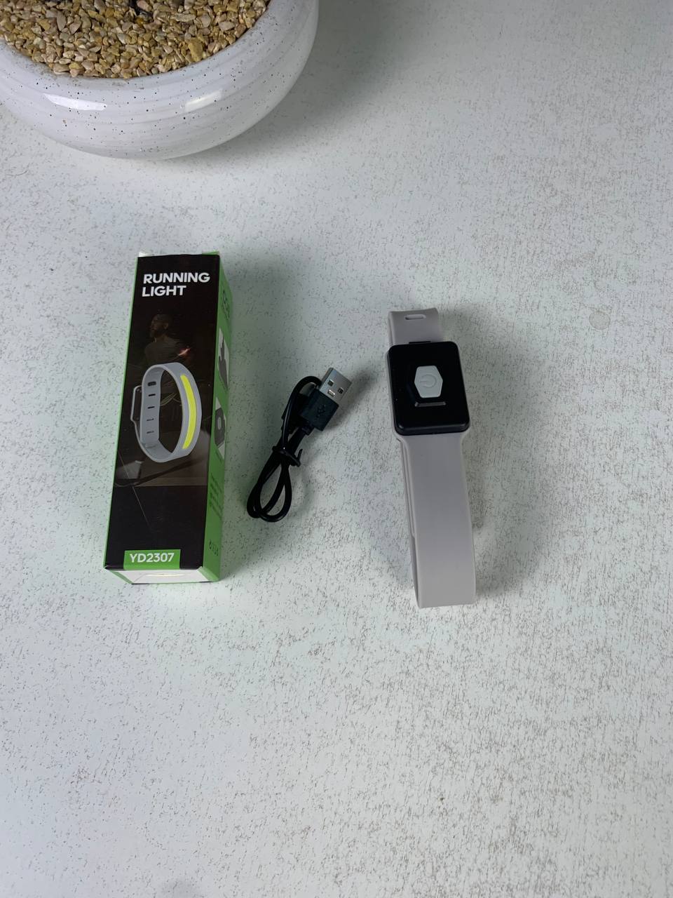 Brassard Lumineux LED Rechargeable pour Sport et Sécurité - سوار الإضاءة الرياضي الذكي للأمان - Camping et Randonnée - صورة حقيقية 12