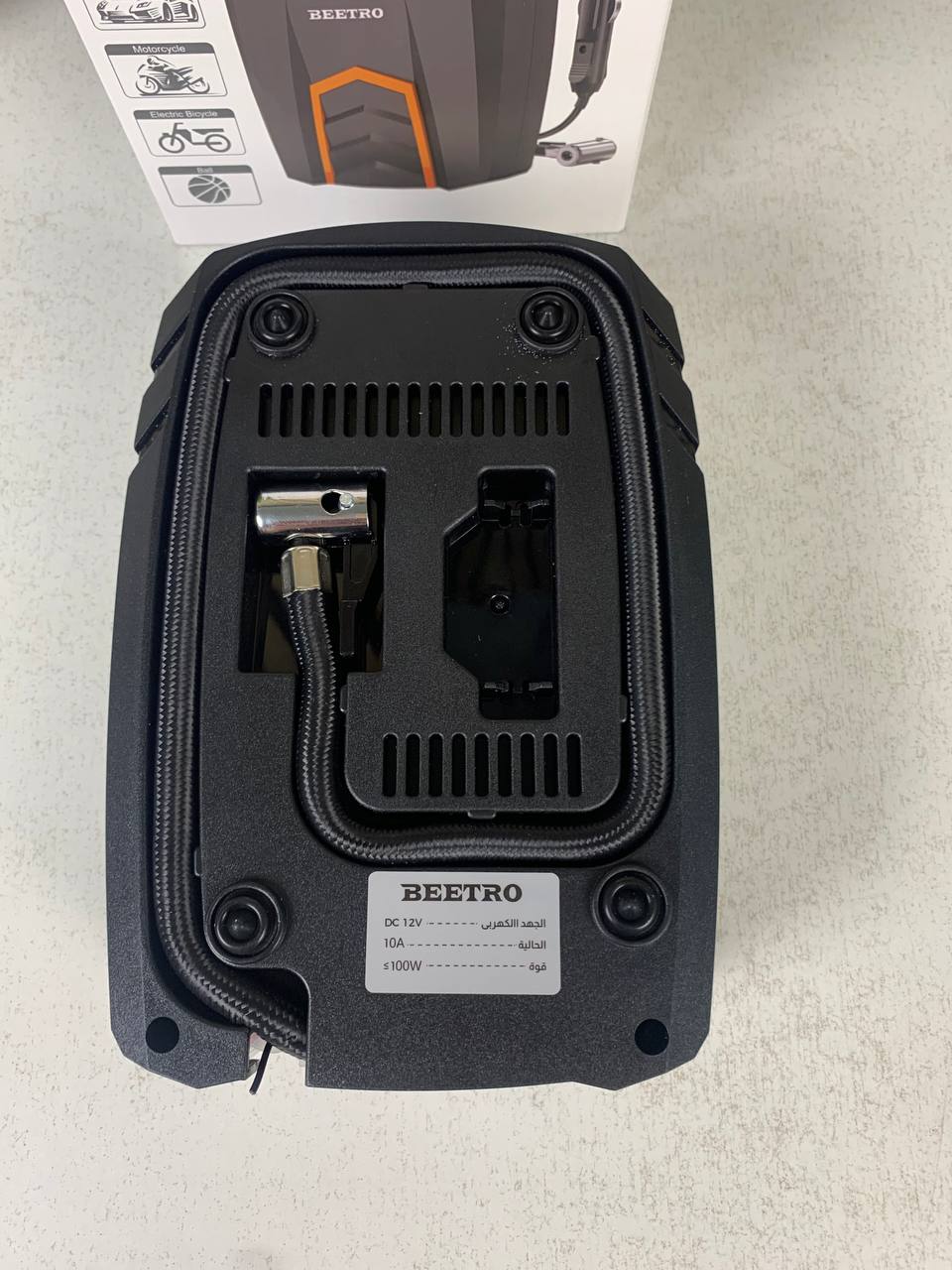Compresseur de Voiture BEETRO BE0172 150 PSI - مضخة وضاغط الهواء للسيارات بقوة 100 واط - Accessoires Auto/Moto - صورة حقيقية 9