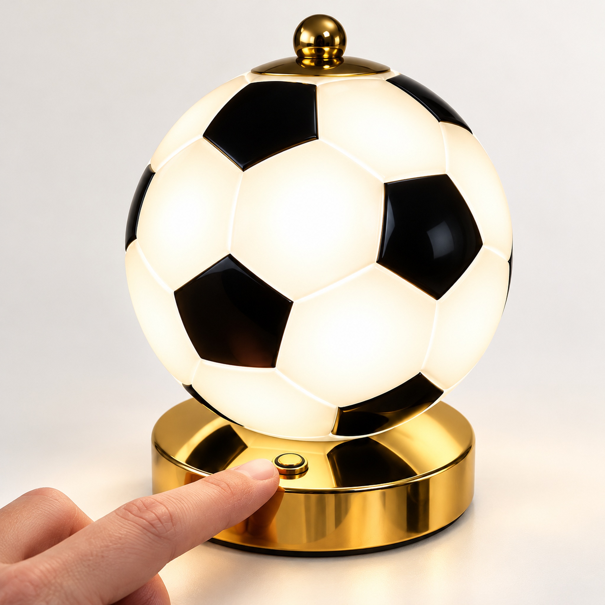 Lampe Ballon de Football LED – مجسم كرة القدم الذهبي للزينة والهدايا