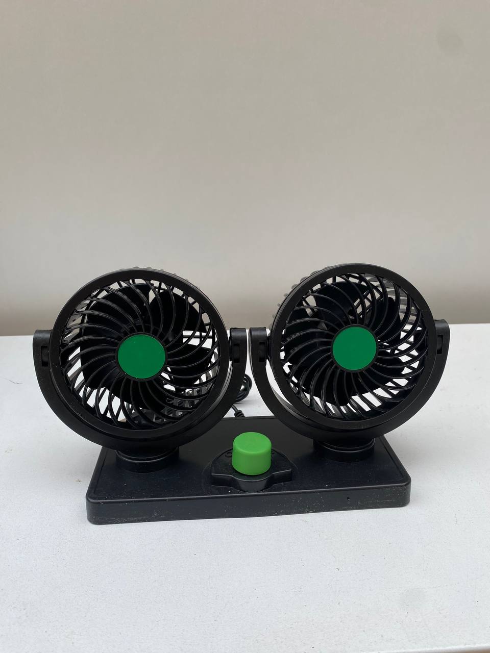 Double Ventilateur électrique pour voiture 2 vitesses rotatif à 360 degrés - Accessoires Auto/Moto - صورة 7