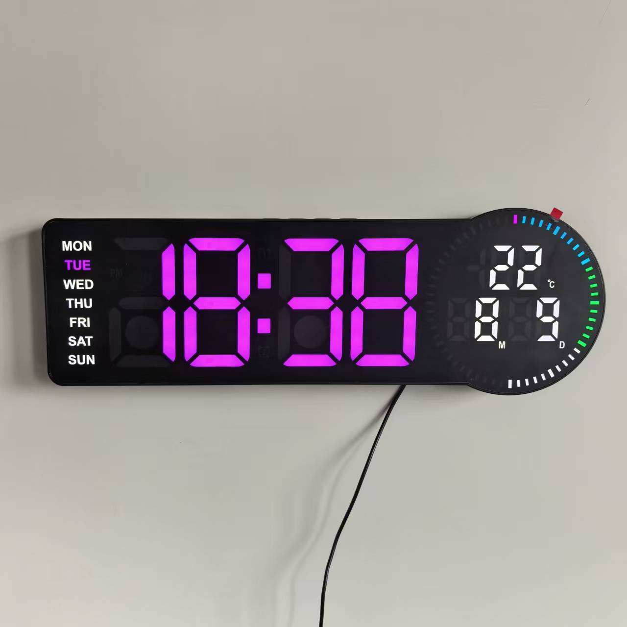 Horloge Murale Numérique LED RGB avec Télécommande et Calendrier 6688 - ساعة حائط رقمية ذكية إضاءة مع منبه ودرجة حرارة - Électronique - صورة 9