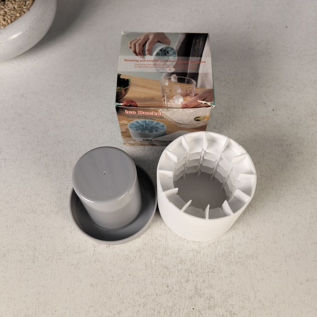 Moule à Glaçons 3D en Silicone Souple avec Système de Démoulage Facile - قالب صنع الثلج السيليكوني ثلاثي الأبعاد - Produits de saison - صورة حقيقية 9
