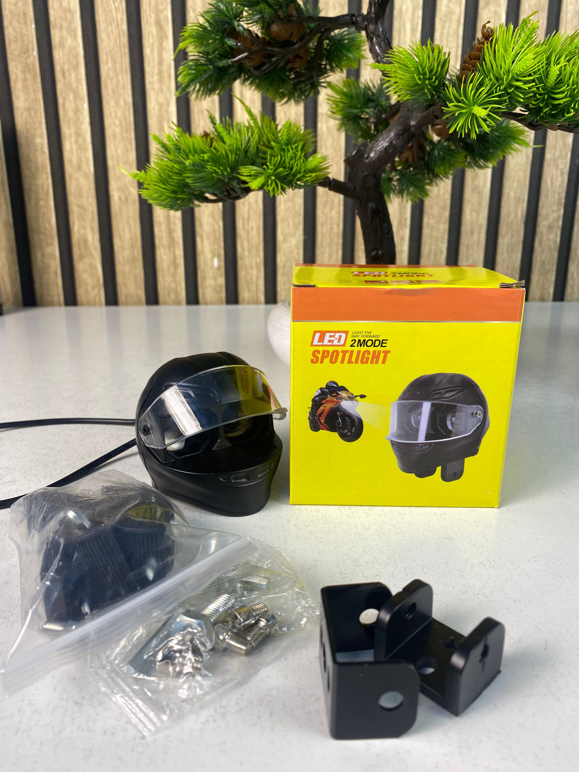 Projecteur LED Auxiliaire pour Moto et Scooter Double Couleur Blanc et Jaune Helmet Design 1Pcs - كشاف إضاءة لدراجات النارية بتصميم خوذة وإضاءة مزدوجة - Accessoires Auto/Moto - صورة 9
