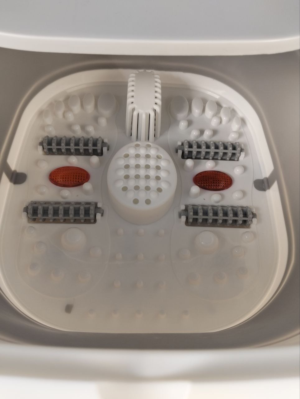 Masseur pour Pieds Pliable Hydromassant et Chauffant avec Rouleaux Shiatsu - جهاز مساج وتدليك القدمين المطور القابل للطي مع خاصية التسخين والفقاعات - Soins et Beauté - صورة 14