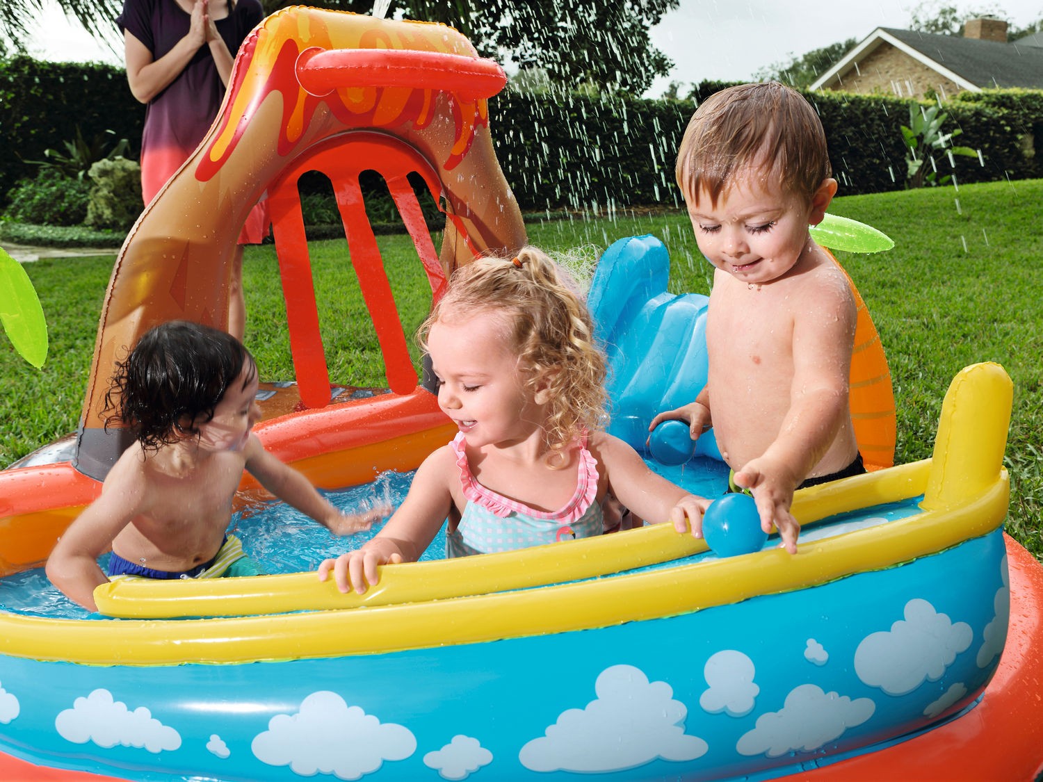 Air de Jeux Gonflable Bestway 53069 Lava Lagoon Toboggan Amovible et Fontaine à Eau - مركز الألعاب المائي المتكامل للأطفال - Vacance & Loisir - صورة 4