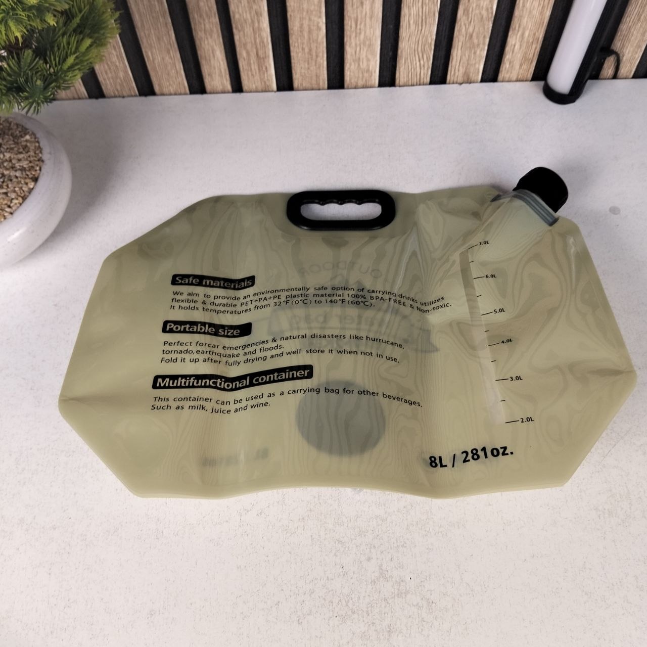 Réservoir d'Eau Pliable 8L Portable pour Camping et Randonnée - خزان مياه قابل للطي سعة 8 لتر للرحلات والخرجات - Camping et Randonnée - صورة 15