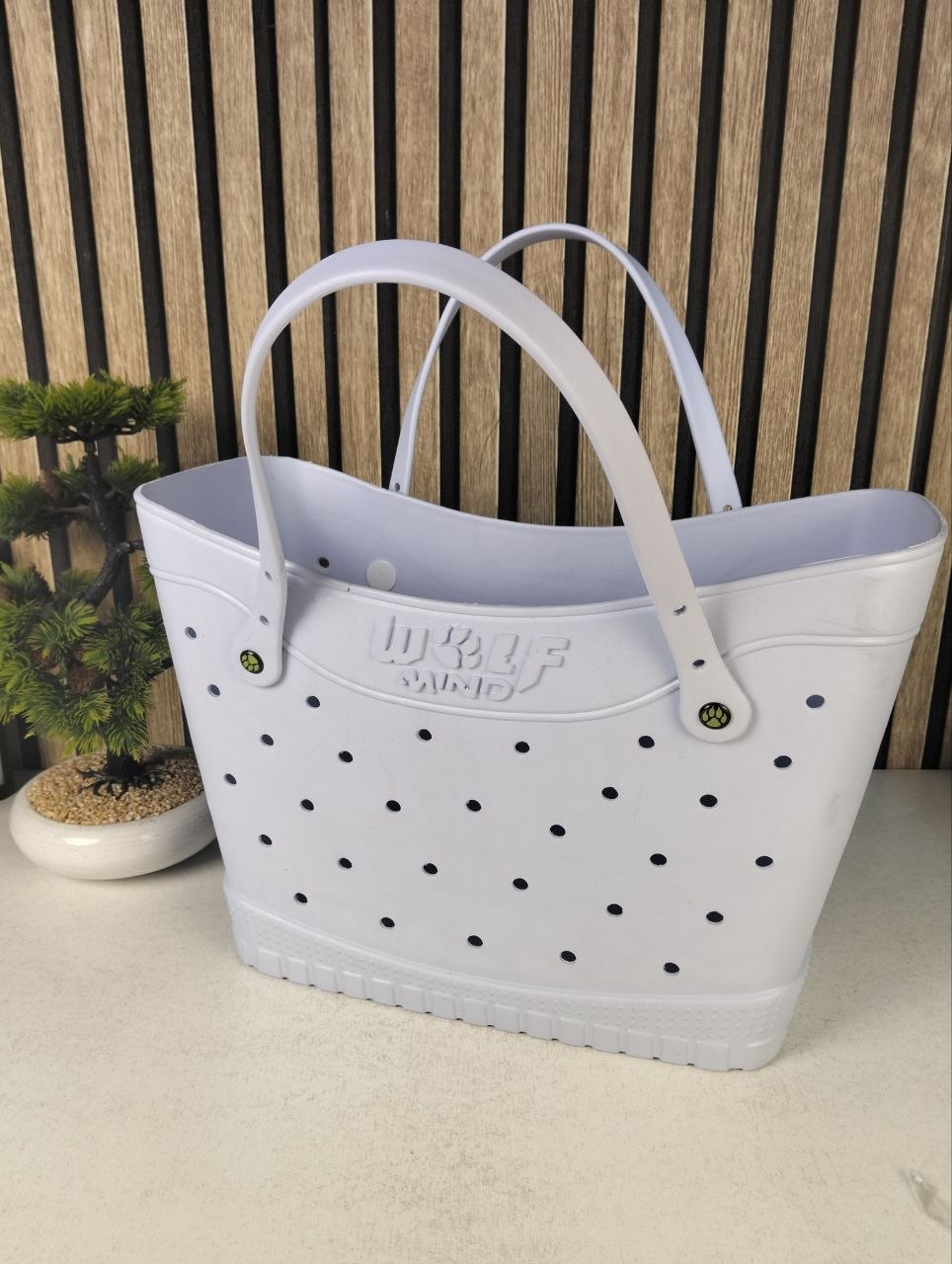 Sac de Plage Eva et Silicone Garni de Trous Grand Cabas Imperméable Tendance pour Été - حقيبة الشاطئ السيليكونية العصرية المقاومة للماء - Vacance & Loisir - صورة 8