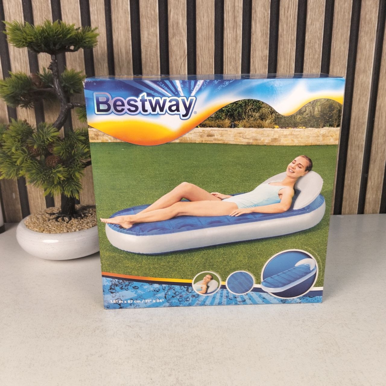 Matelas de Piscine Gonflable Bestway Transat avec Chambre à Eau Rafraîchissante - سرير المسبح والشاطئ الهوائي الفاخر مع حجرة تبريد مائية - Produits de saison - صورة حقيقية 13